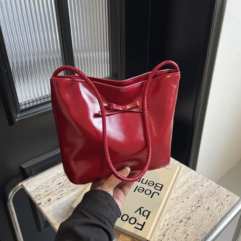 Women's Black Nylon Shoulder Bag 2024 Summer Fashion - Image 5