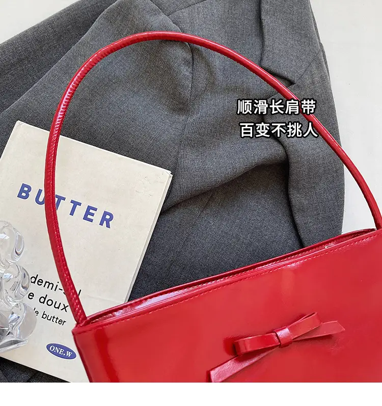 Women's Black Nylon Shoulder Bag 2024 Summer Fashion — feature 2