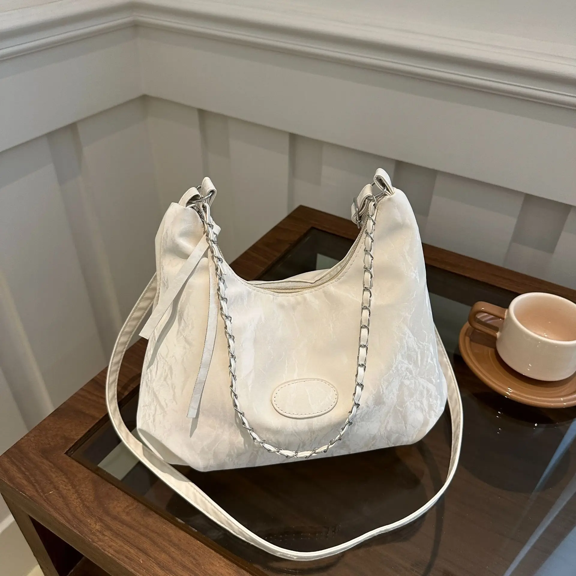 Pink Soft Leather Shoulder Bag for Women - Image 2
