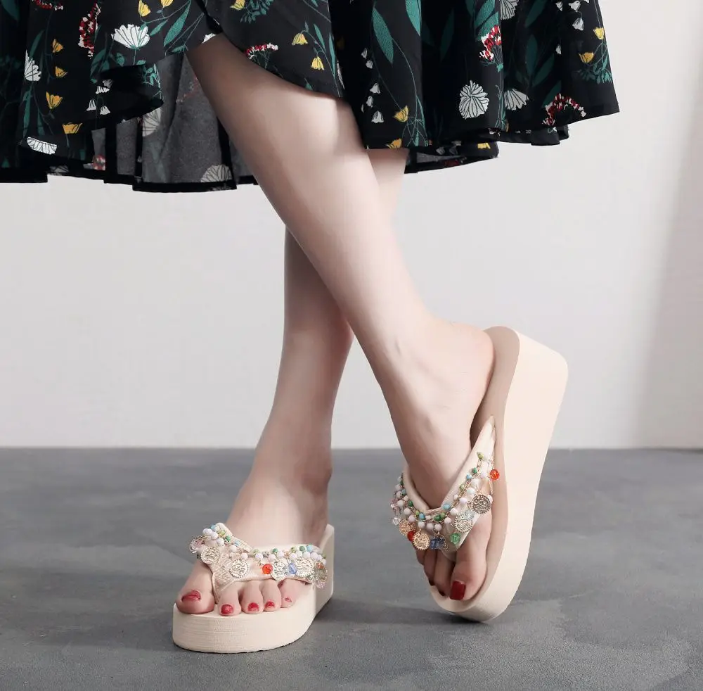 Women's Seaside Flip-Flops with Wedge Heel Bohemian Fashionable Thick Slippers Non-Slip Women's Summer Ethnic Style Sandals — feature 3