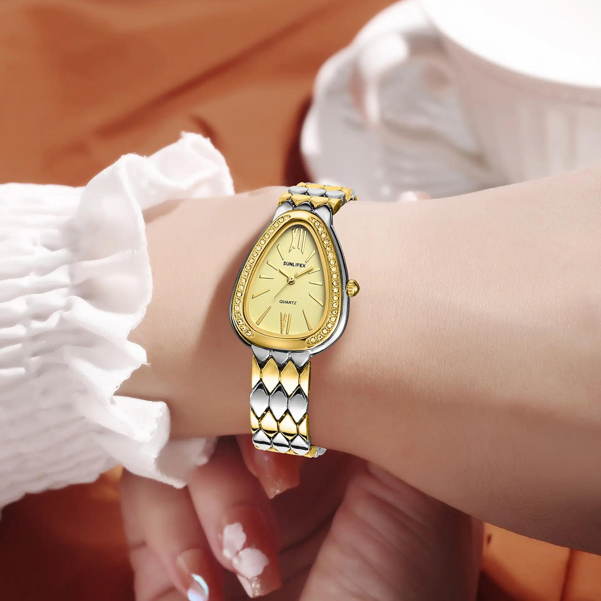 Women's Gold Snake Chain Watch with Diamond Dial — feature 13
