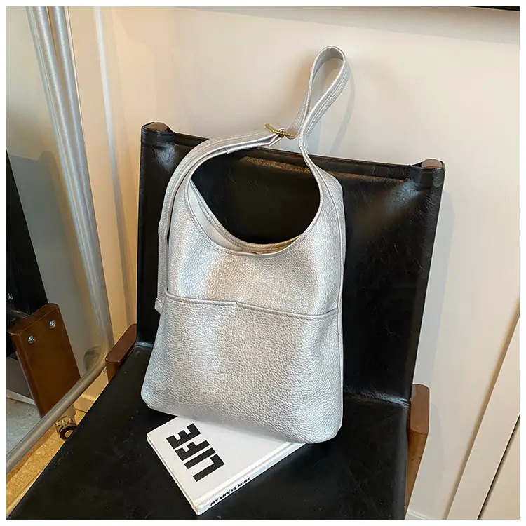Women's Beige Leather Shoulder Messenger Bag 2024 New Large Capacity — feature 18