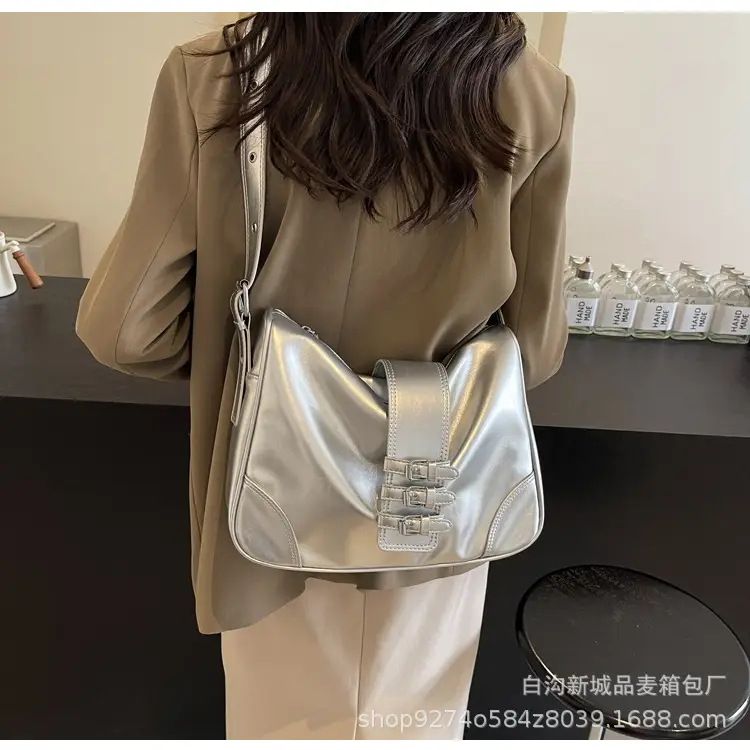 Black Glossy Shoulder Bag for Women 2026 — feature 20