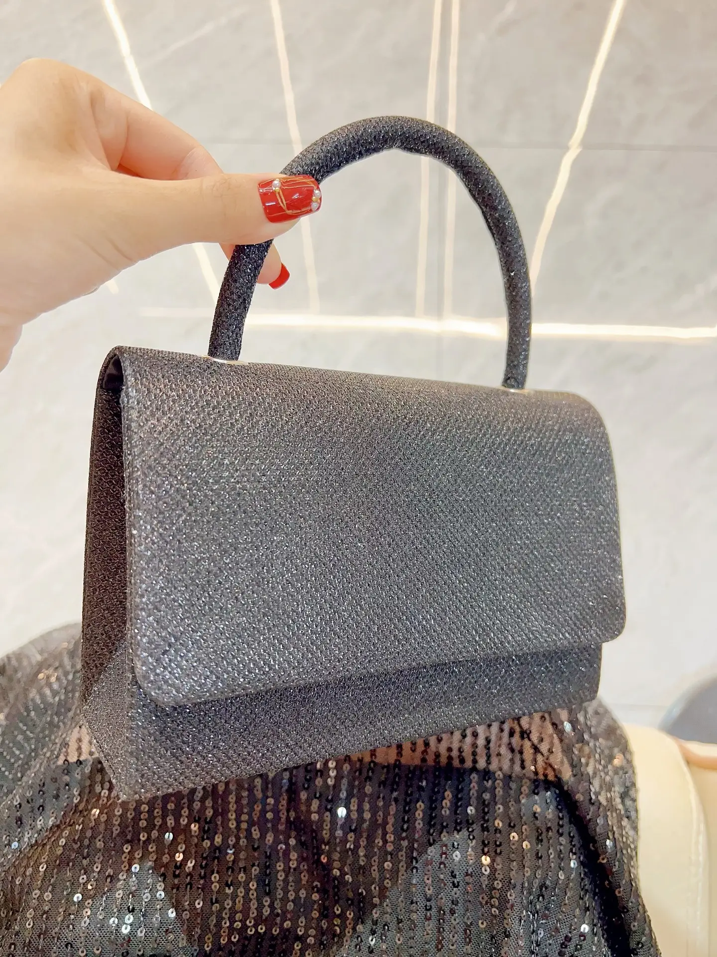 Small Square Sparkly Handbag for Women - Image 5