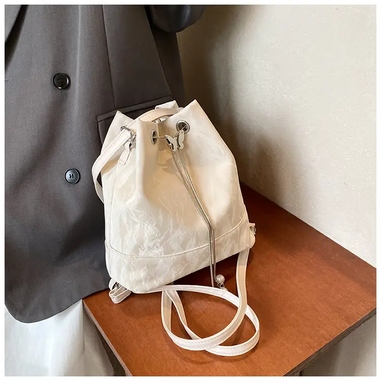 Women's Drawstring Backpack Bag Beige 2024 — feature 8