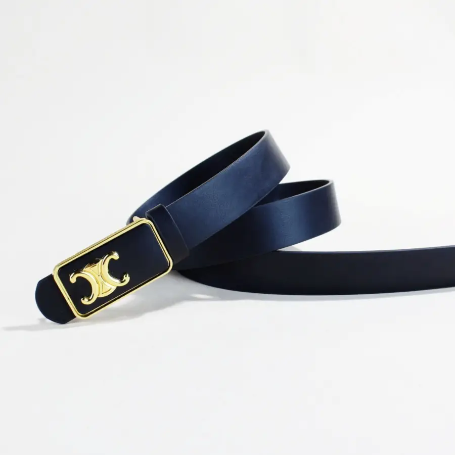 Women's Black Letter C Buckle Belt Beige Leather — feature 7
