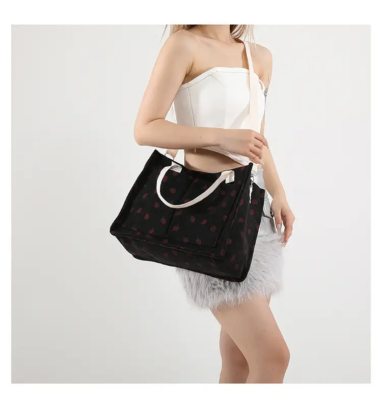 Large Capacity Beautiful Simple 2024 Spring New Arrival Portable Tote Bag Fashionable College Style Casual Personalized Shoulder Bag — feature 15