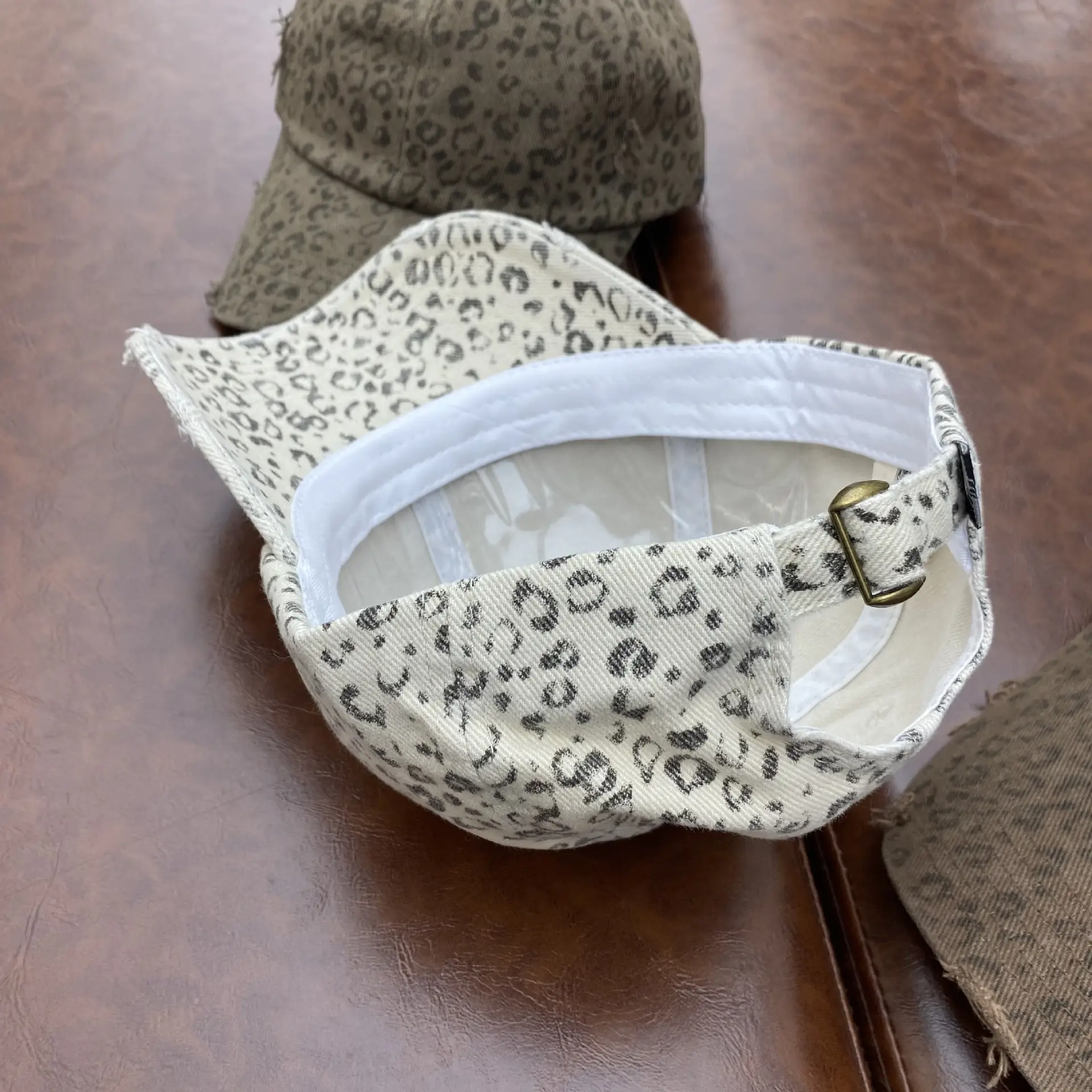 Leopard Print Women's Big Head Cap Set Brown White - Image 6
