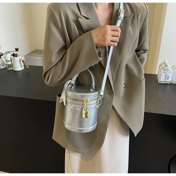 Silver Metallic Shoulder Bag with Gold Clasp & Detachable Strap — feature 19