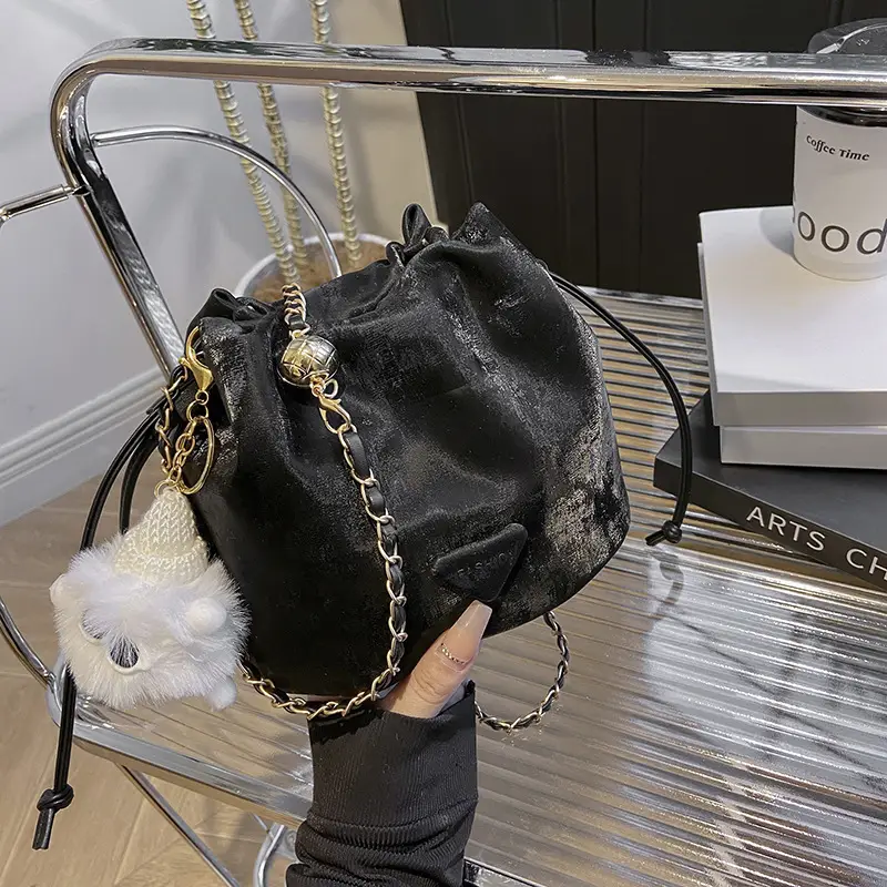 Black Chain Crossbody Bag for Women 2024 Spring - Image 8