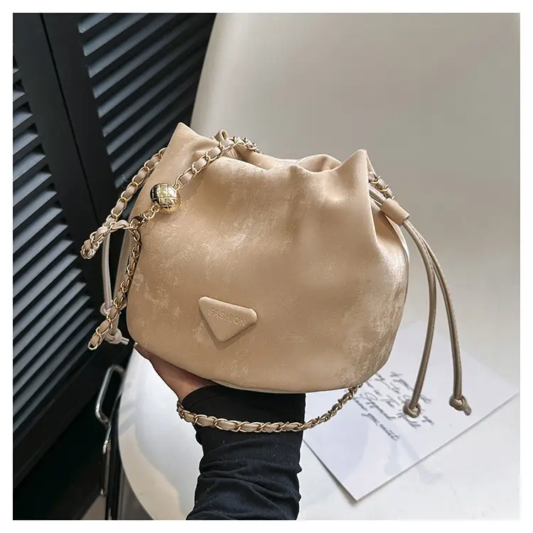 Black Chain Crossbody Bag for Women 2024 Spring - Image 4