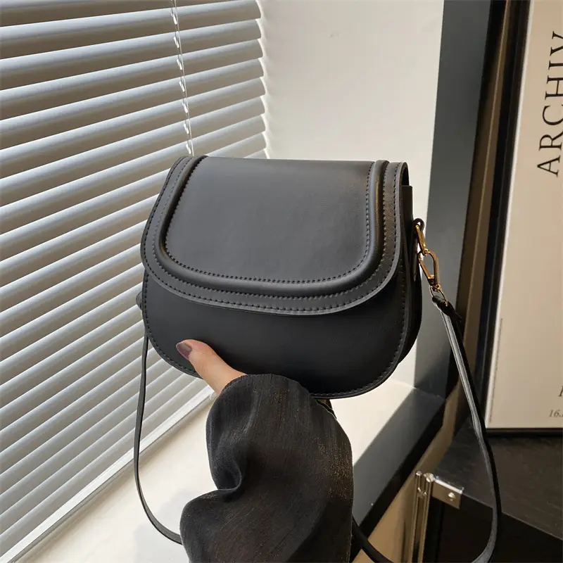 Vintage Saddle Crossbody Bag for Women