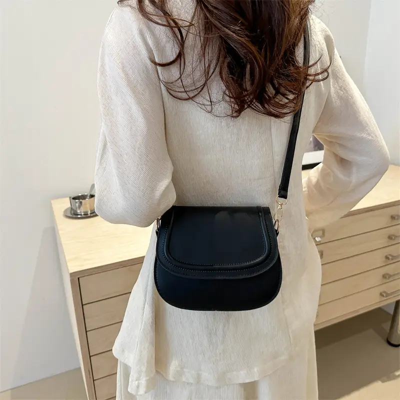 Vintage Saddle Crossbody Bag for Women