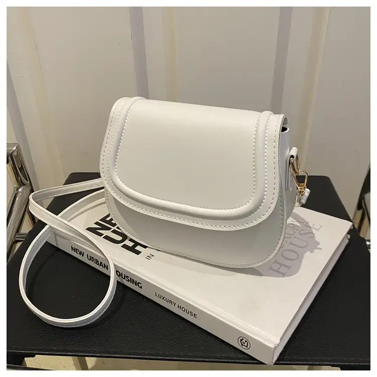 Vintage Saddle Crossbody Bag for Women — feature 12