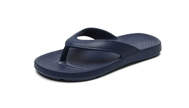Flip-flops for men and women summer couples non-slip clip feet soft bottom outdoor beach sandals and slippers tide lovers wholesale — feature 21