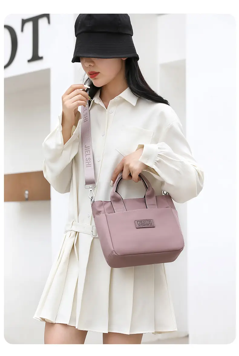 Korean Style Nylon Crossbody Bag Black Large Capacity — feature 22
