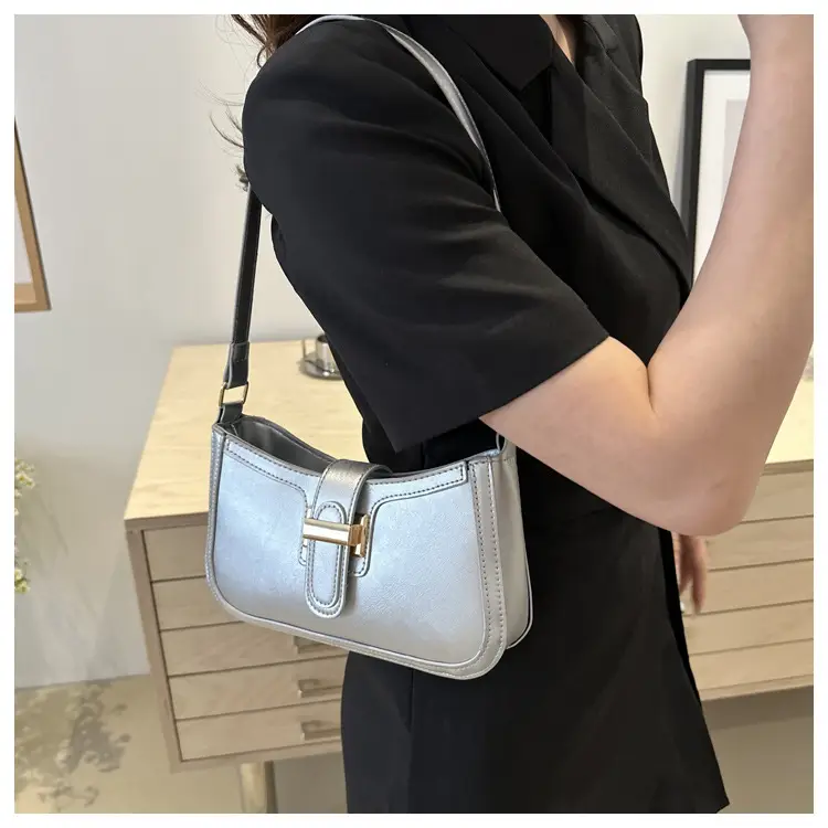 Textured Retro Belt Buckle Bag for Women 2024 — feature 14