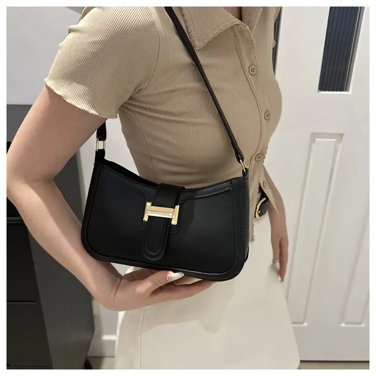 Textured Retro Belt Buckle Bag for Women 2024 — feature 17