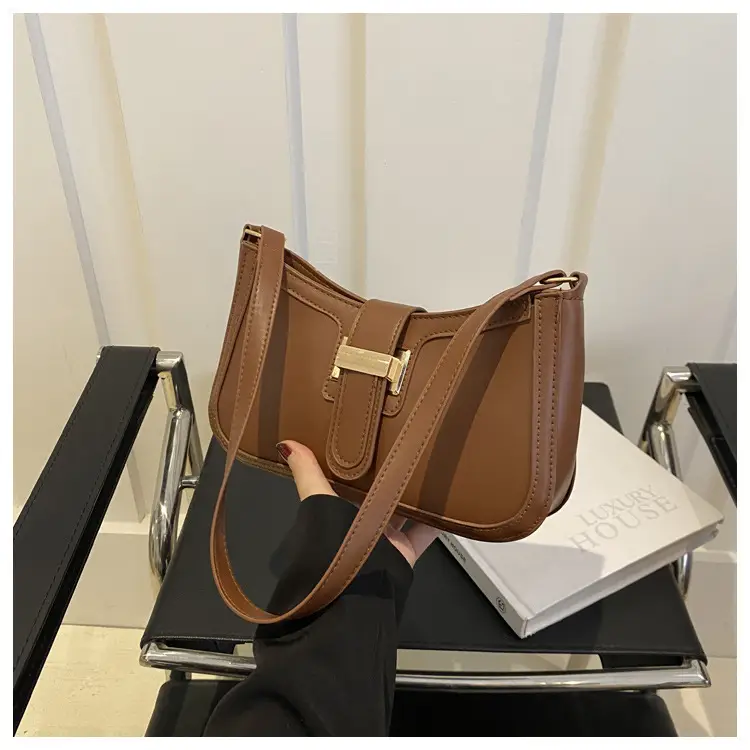Textured Retro Belt Buckle Bag for Women 2024 — feature 21