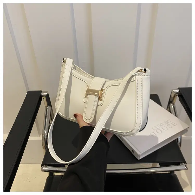 Textured Retro Belt Buckle Bag for Women 2024 — feature 22