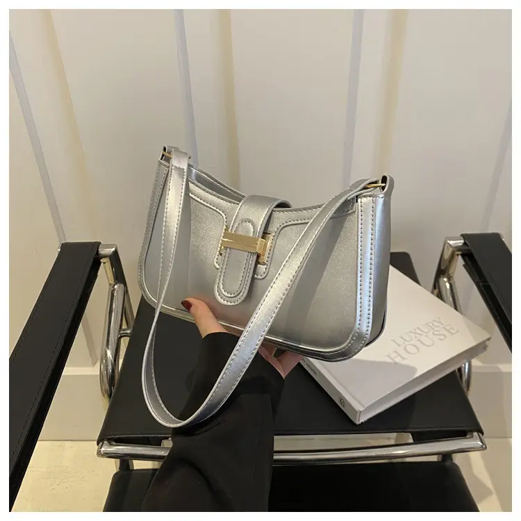 Textured Retro Belt Buckle Bag for Women 2024 — feature 23