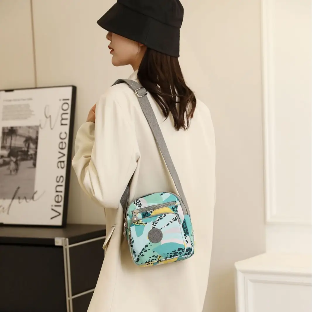 2026 Green Nylon Crossbody Travel Bag Small - Image 9