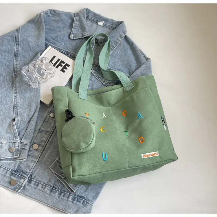 Green Canvas Heart Bag Large Capacity Spring Summer - Image 3