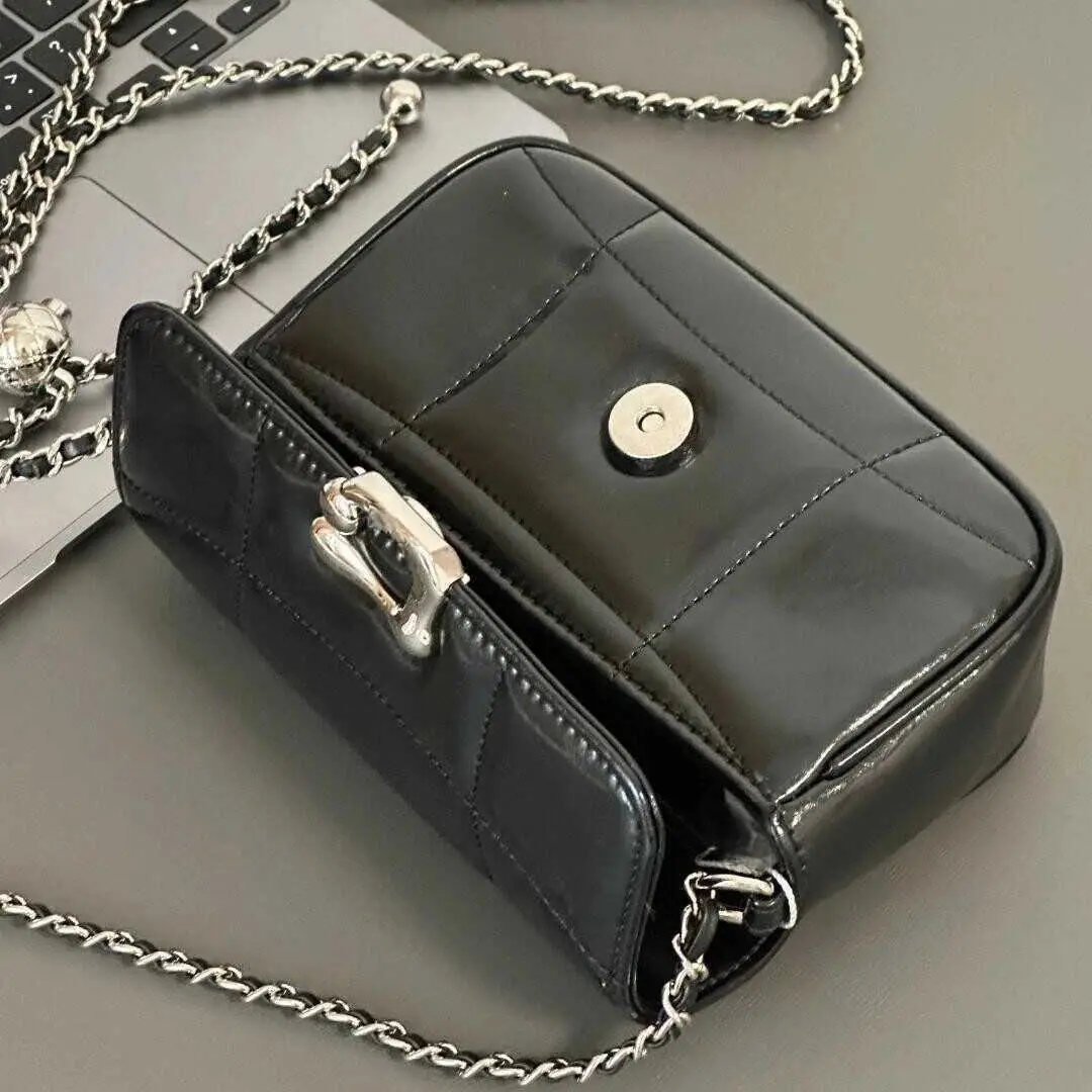 Black Textured Chain Shoulder Bag for Women 2026 - Image 5
