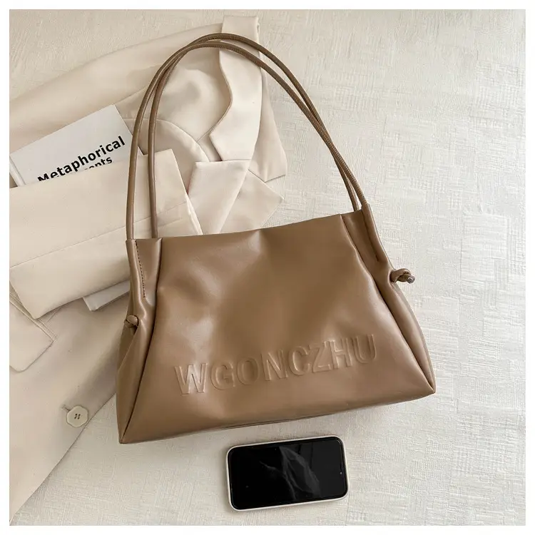 Elegant White Shoulder Bag for Women 2026 — feature 16