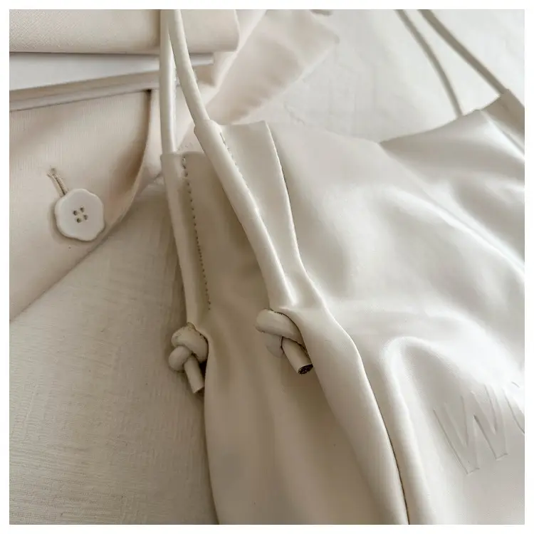 Elegant White Shoulder Bag for Women 2026 — feature 22