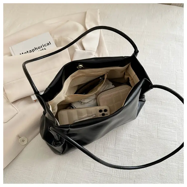 Elegant White Shoulder Bag for Women 2026 — feature 29