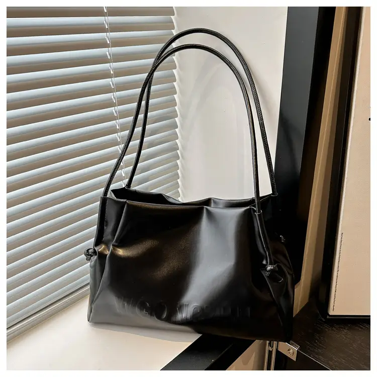 Elegant White Shoulder Bag for Women 2026 — feature 39