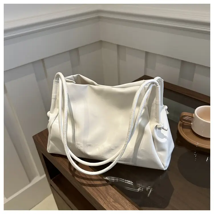 Elegant White Shoulder Bag for Women 2026 — feature 45