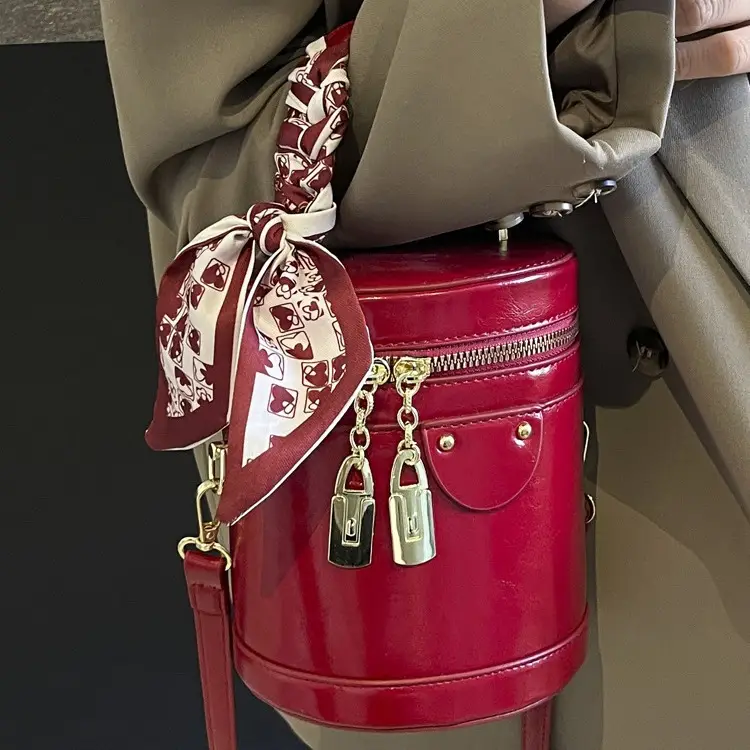 2024 New Crossbody Bag for Women Summer Bucket Bag - Image 7