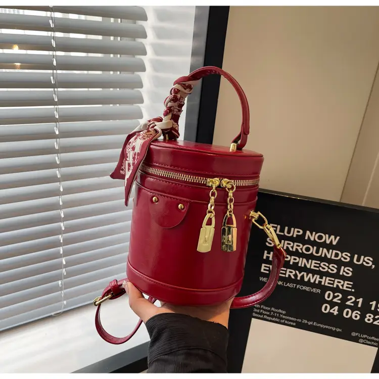 2024 New Crossbody Bag for Women Summer Bucket Bag — feature 21