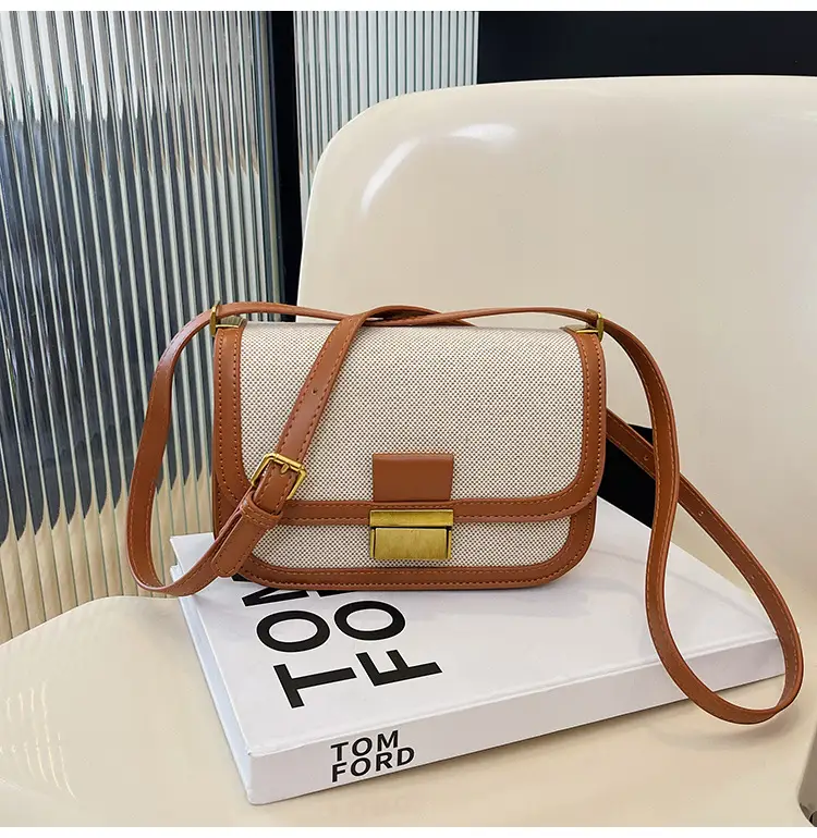 Women Crossbody Bag Brown Leather Square Design 2025 — feature 16
