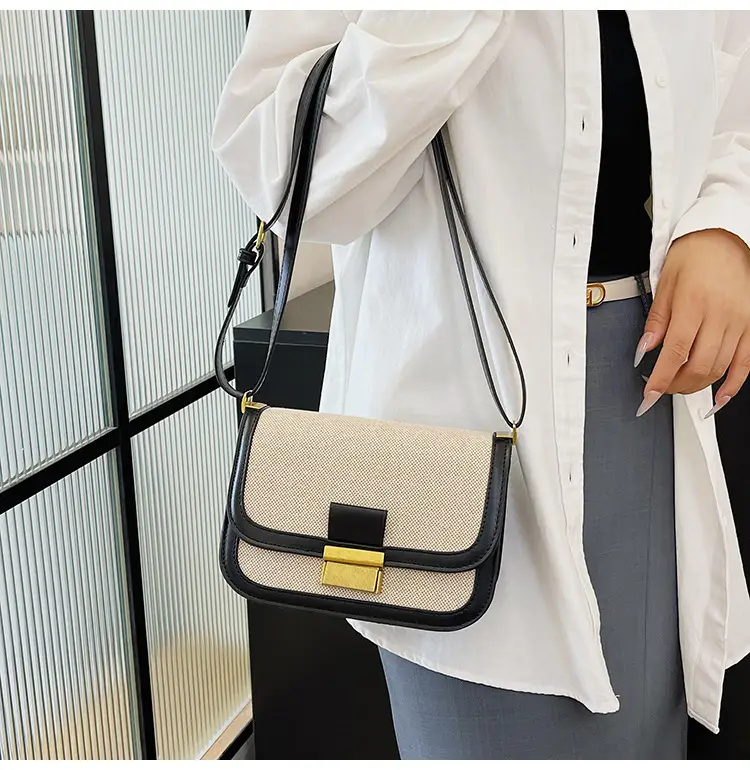 Women Crossbody Bag Brown Leather Square Design 2025 — feature 20