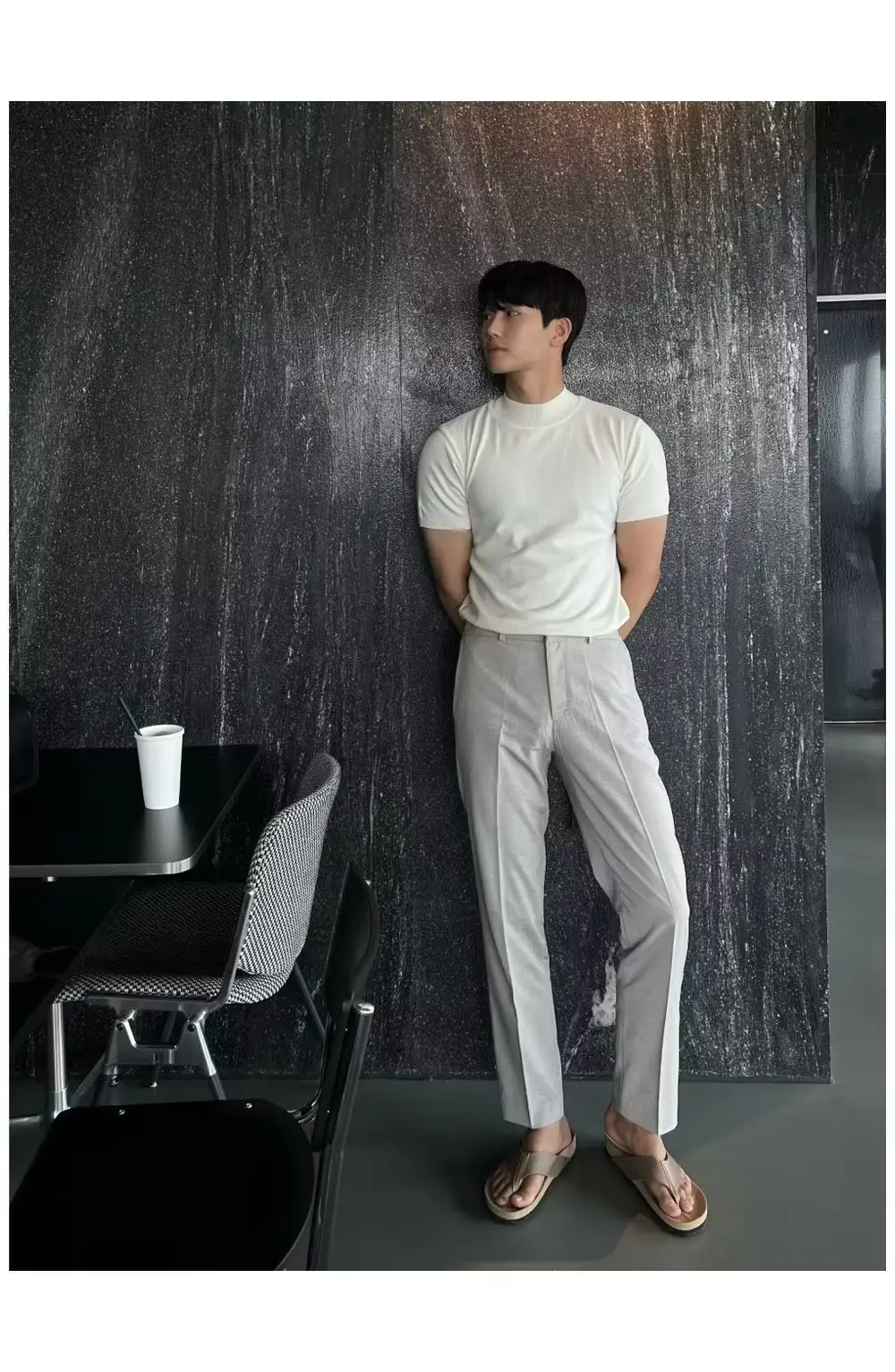 Men's White Knitted Half-High Collar T-Shirt — feature 10