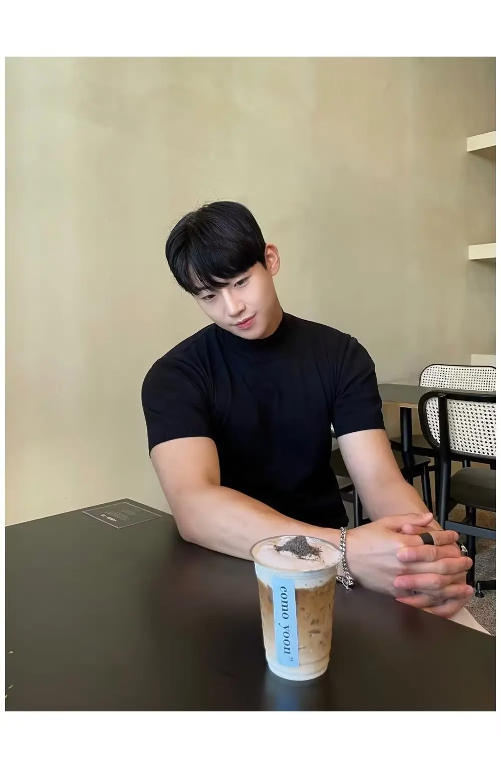 Men's White Knitted Half-High Collar T-Shirt — feature 3