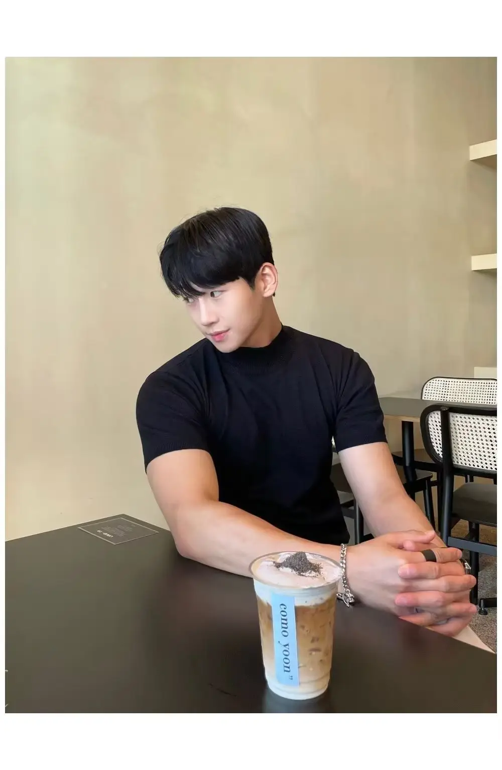 Men's White Knitted Half-High Collar T-Shirt — feature 4