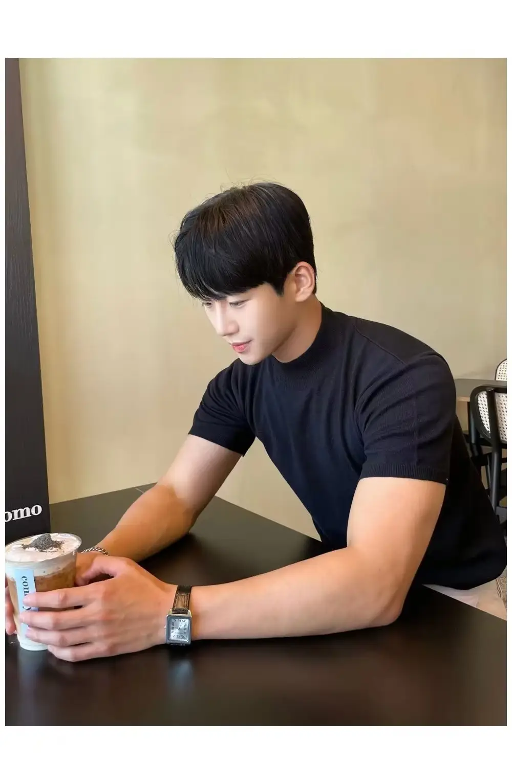 Men's White Knitted Half-High Collar T-Shirt — feature 6