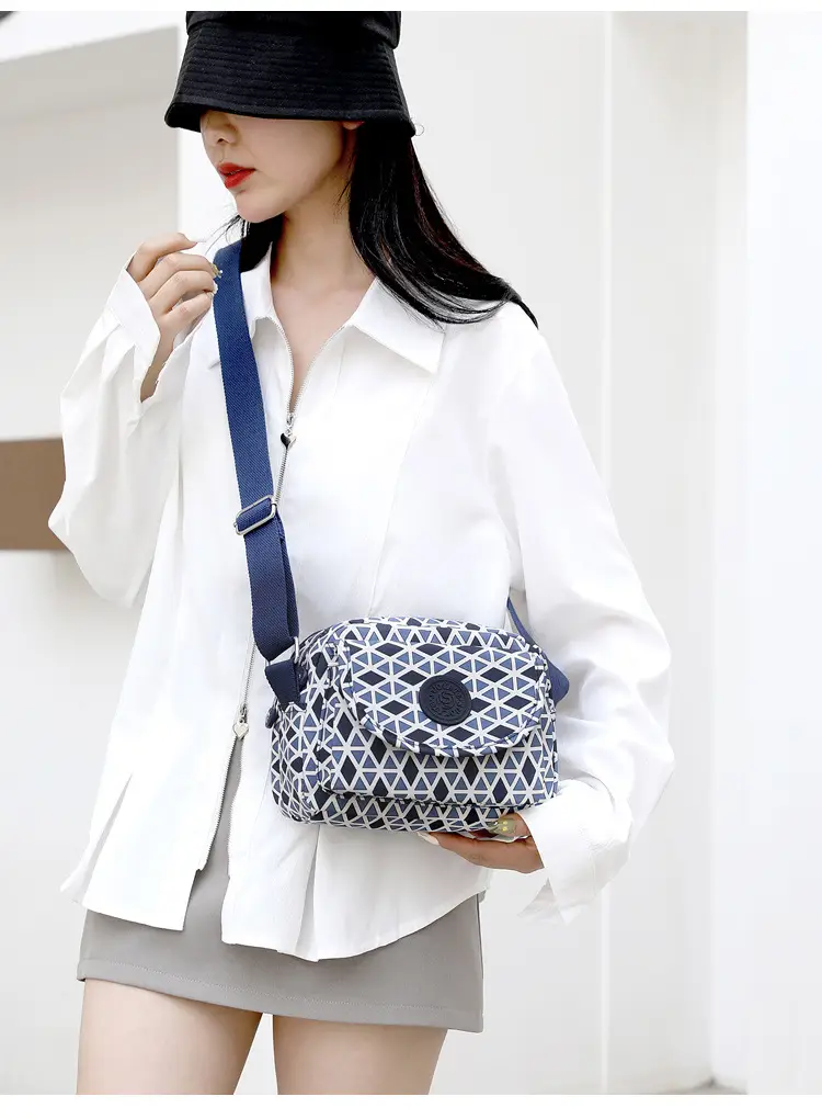 Women's Printed Nylon Shoulder Bag 2024 Mobile Phone Small Portable — feature 27