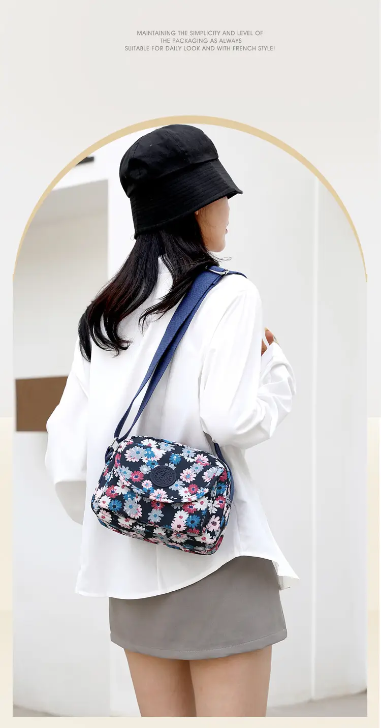 Women's Printed Nylon Shoulder Bag 2024 Mobile Phone Small Portable — feature 5