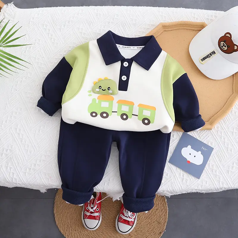 New Cotton Boys Letter Printed T-shirt Casual Top Fashion Printed Trousers Two-piece Set - Image 4