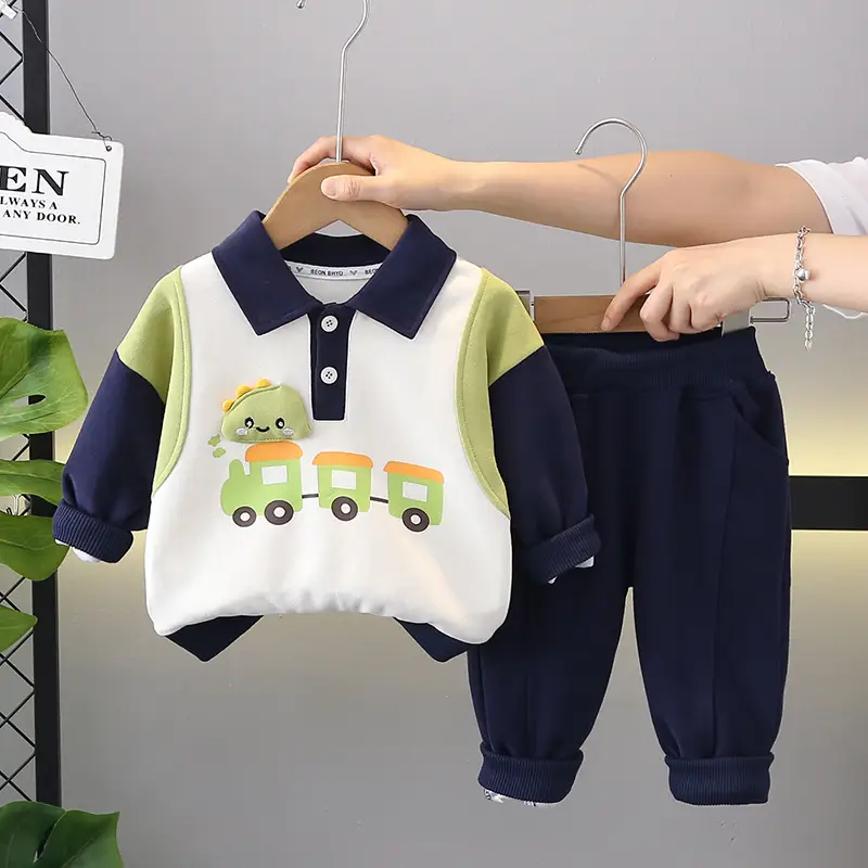 New Cotton Boys Letter Printed T-shirt Casual Top Fashion Printed Trousers Two-piece Set — feature 1