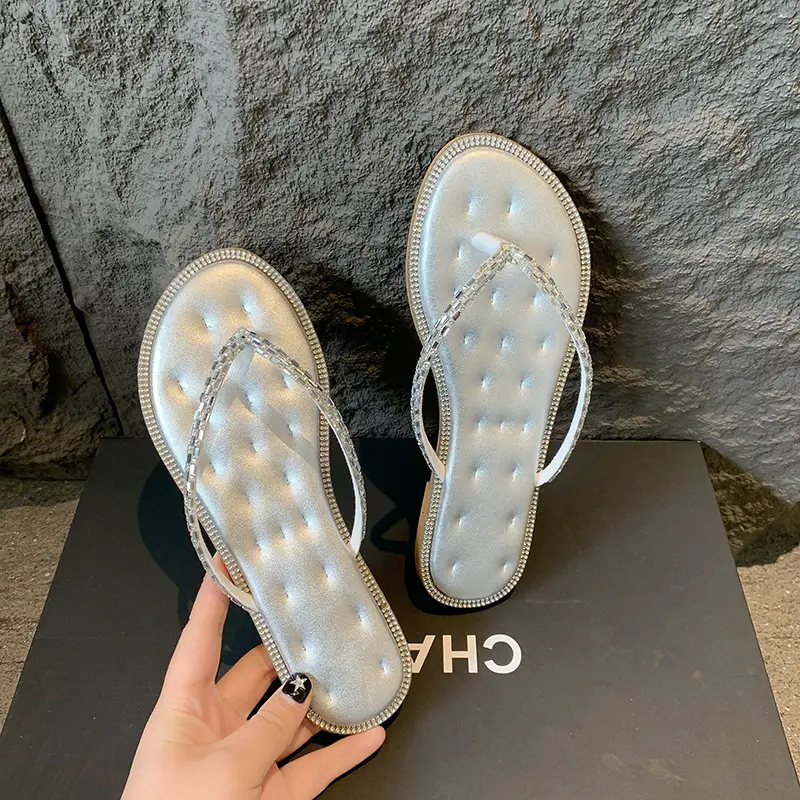 K-style Fashionable Flats-soled Flip-flops for Women's Outer Wear 2023 Summer Fairy Style Rhinestone Large Size Beach Flip-flops - Image 2