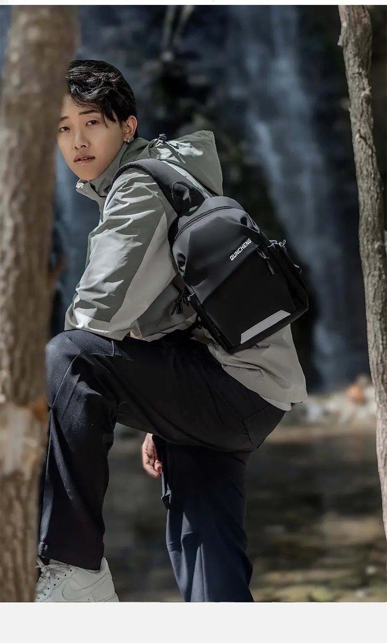 Men's Travel Backpack Waterproof Lightweight Chest Bag — feature 16