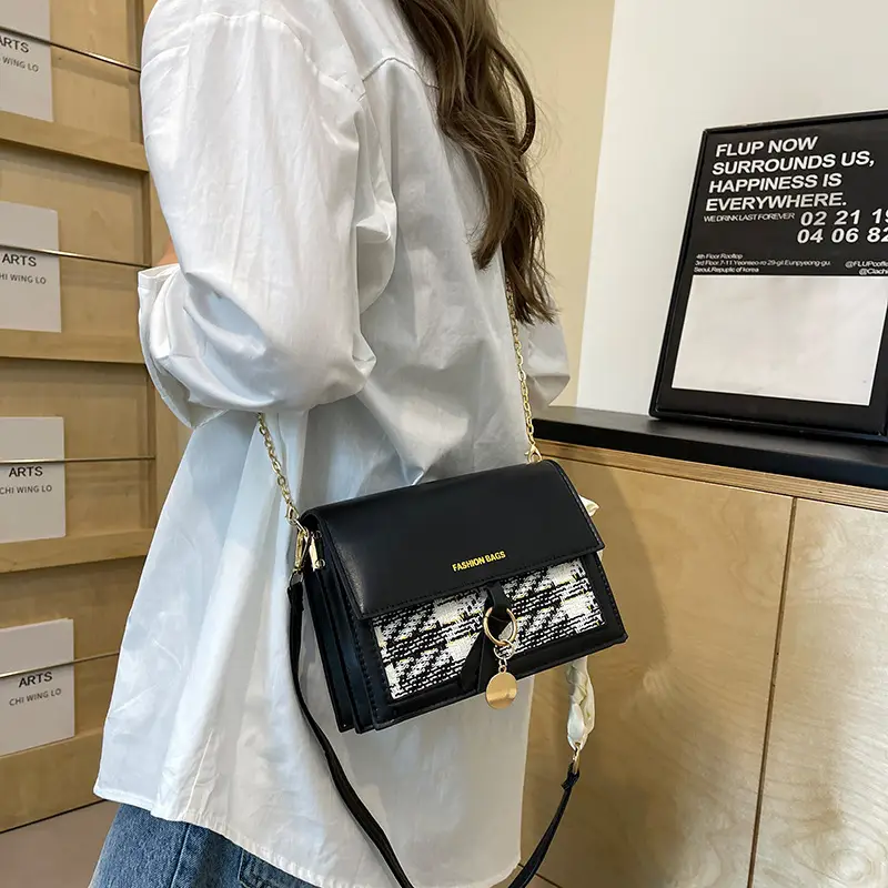 Korean Fashion Shoulder Bag Black White Contrasting Stitching - Image 7