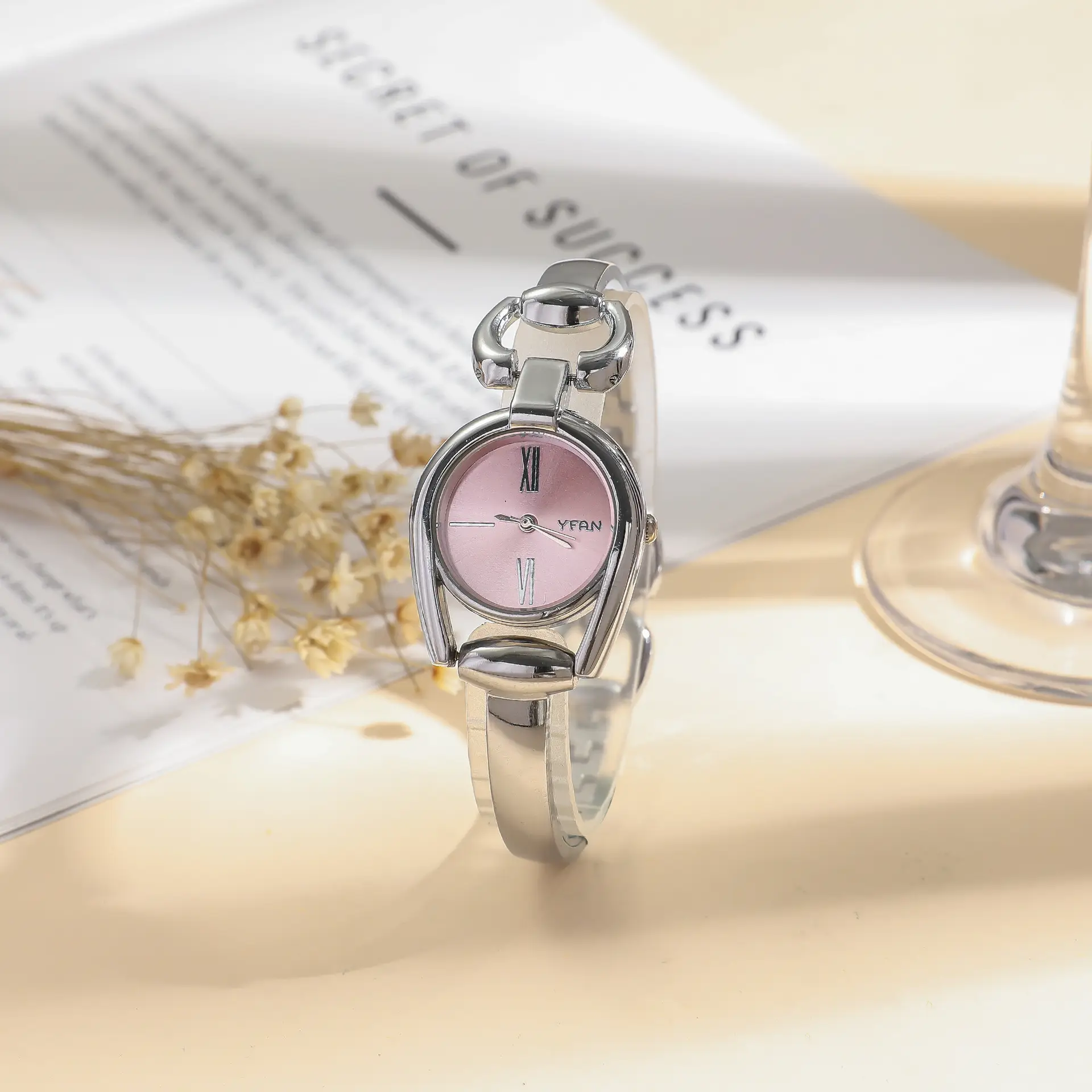 Women's Retro Button Watch with Hollow Steel Band — feature 26