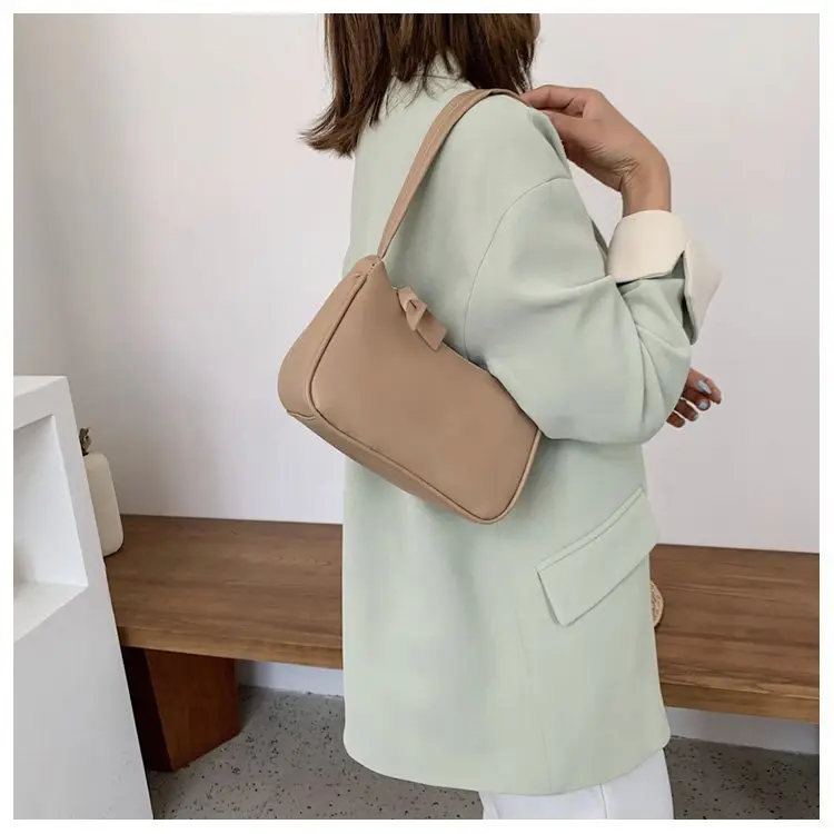 Light Blue Women's Shoulder Bag for Everyday Use - Image 4